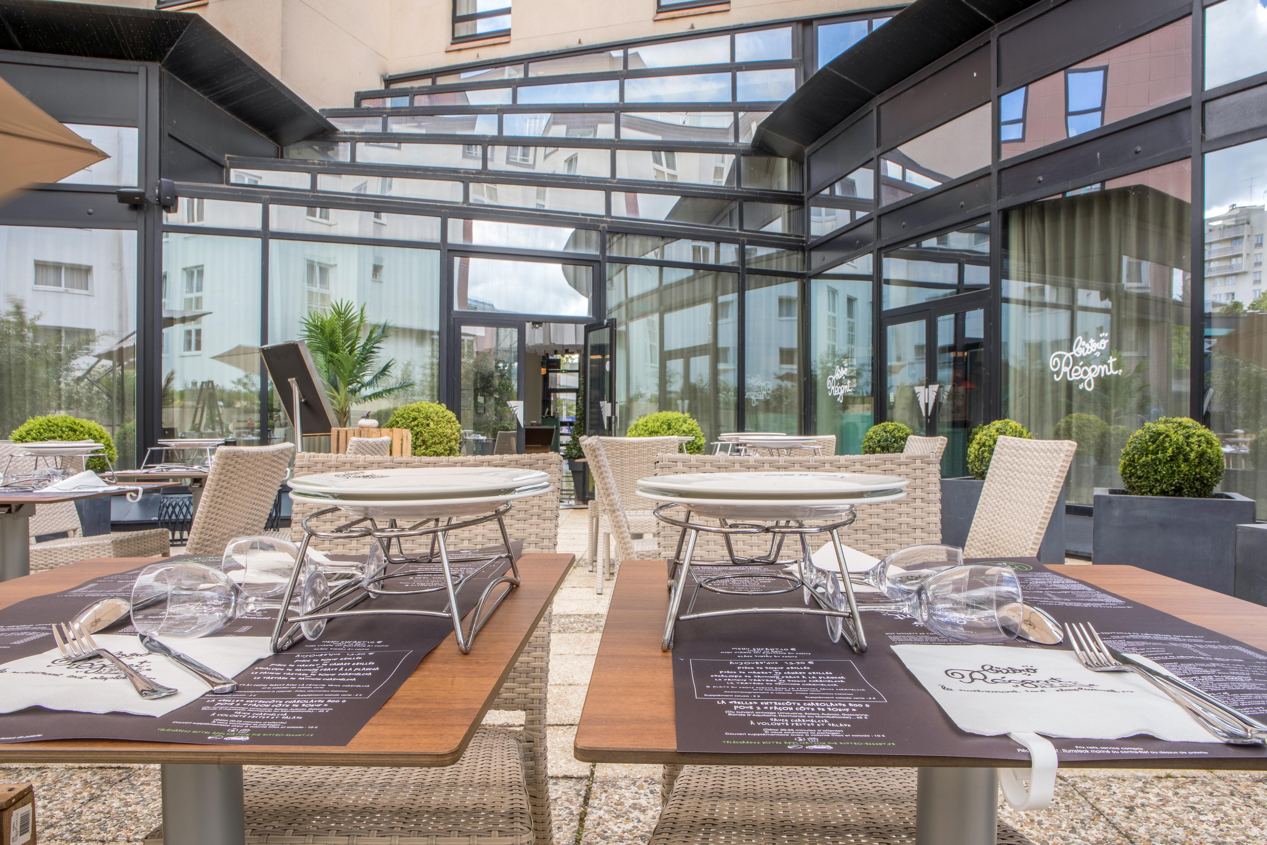 Ibis Styles Evry Courcouronnes Hotel And Events Exteriör bild