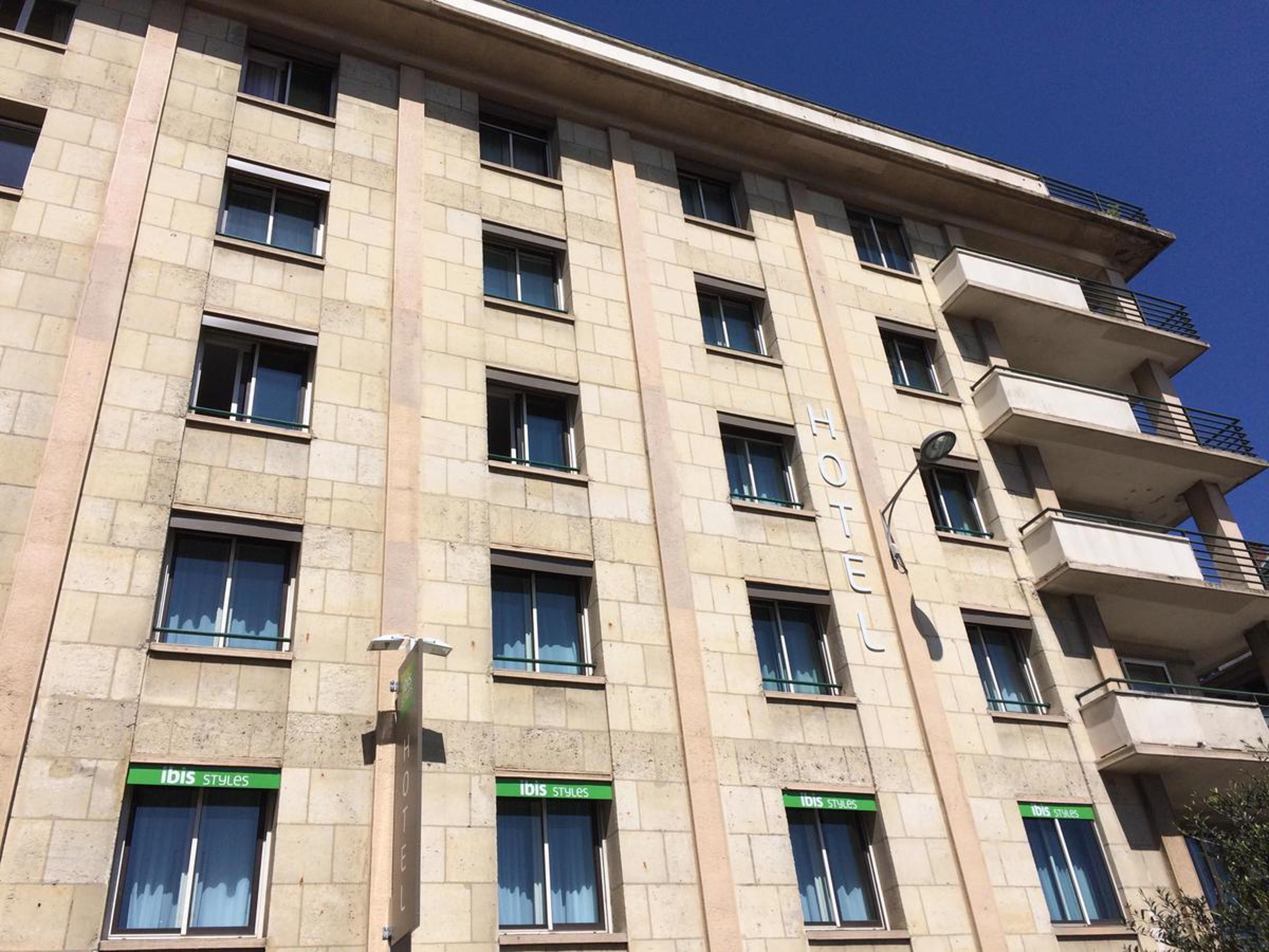 Ibis Styles Evry Courcouronnes Hotel And Events Exteriör bild