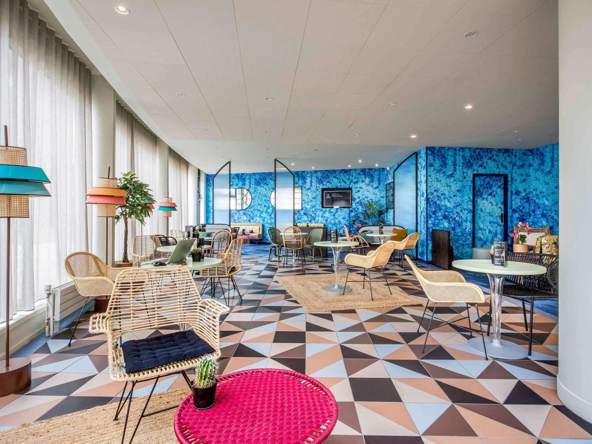Ibis Styles Evry Courcouronnes Hotel And Events Exteriör bild