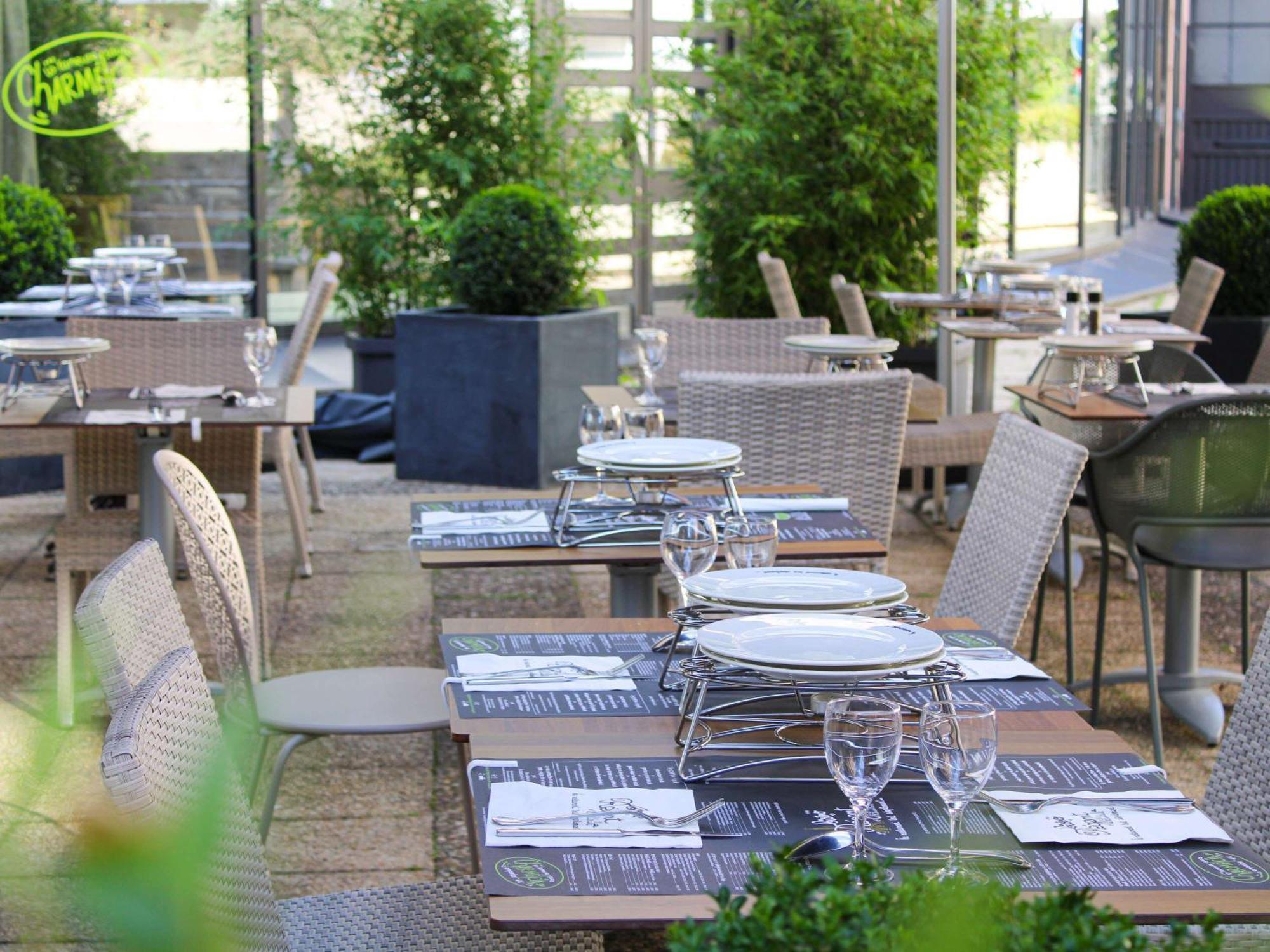 Ibis Styles Evry Courcouronnes Hotel And Events Exteriör bild