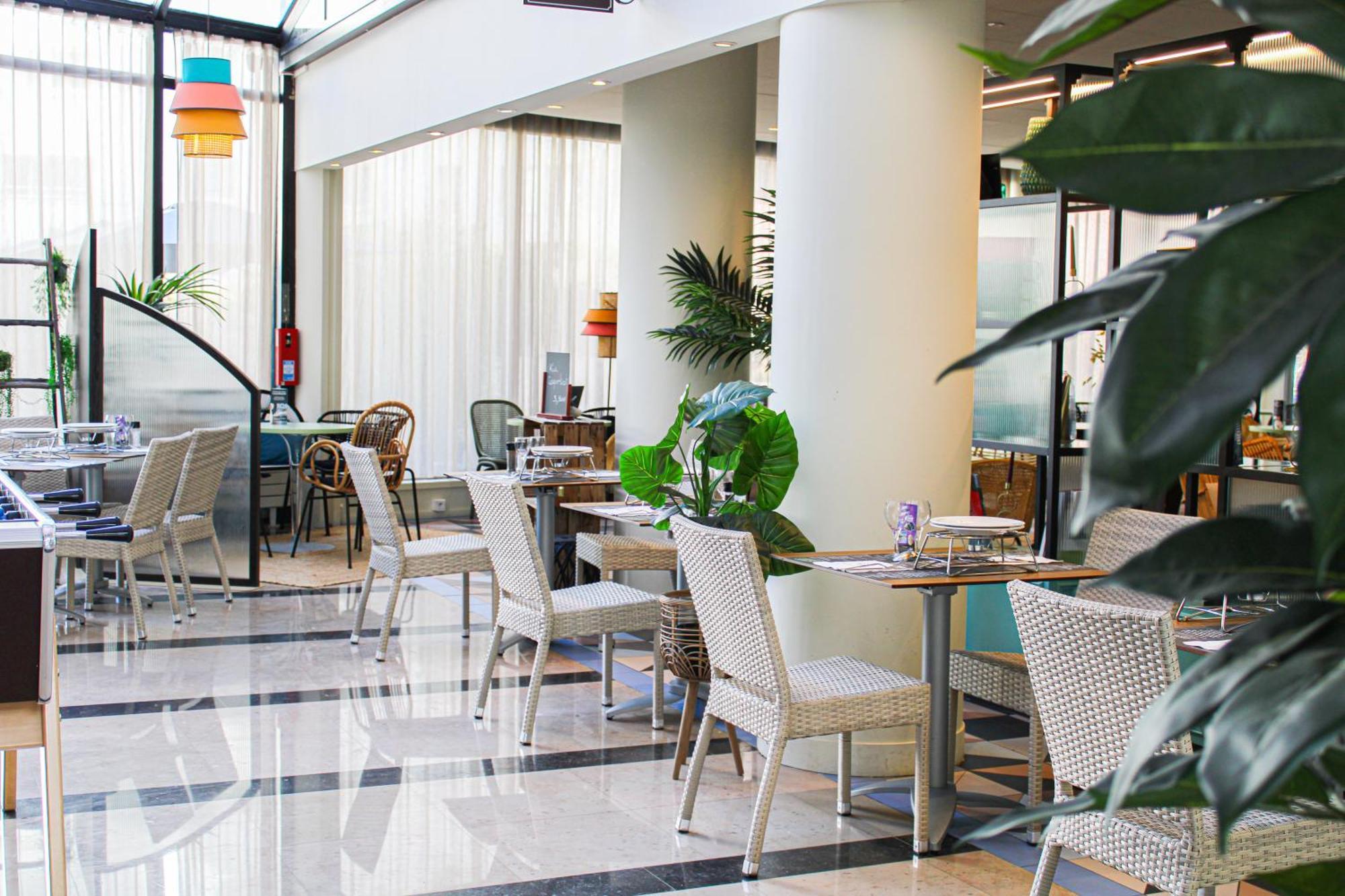 Ibis Styles Evry Courcouronnes Hotel And Events Exteriör bild